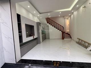 Chủ cần tiền bán gấp nhà mới xây tại phương nam