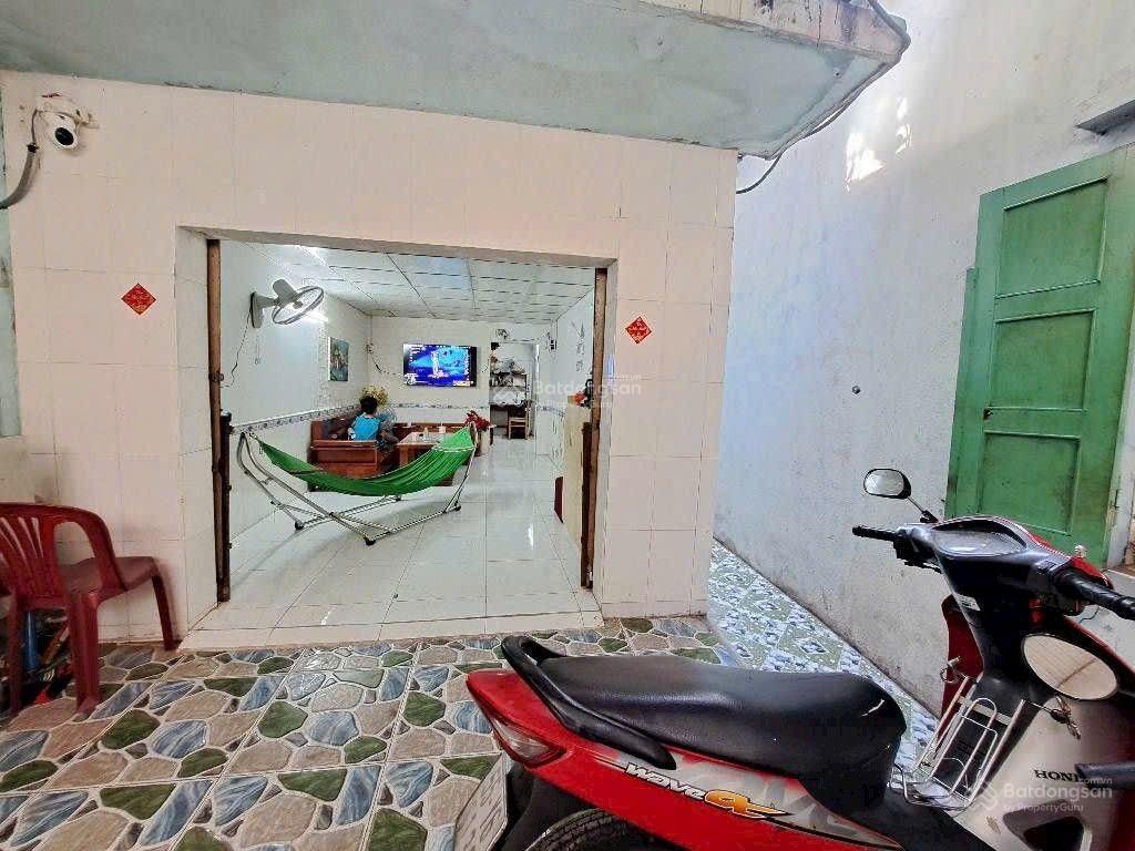 Nhà sổ hồng riêng giá hiếm ngay ngã tư an sương 78m2  giá quá rẻ  2,9 ty tl