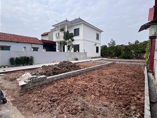 Siêu rẻ. bán 60m đất full thổ cư. mặt tiền 6m đẹp. giá chỉ 900 triệu gần chợ hang, hưng yên.