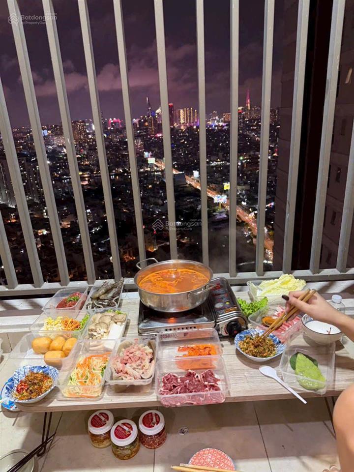 Bán chung cư nằm tại vị trí đắt địa trung tâm quận 7 với mức giá cực tốt