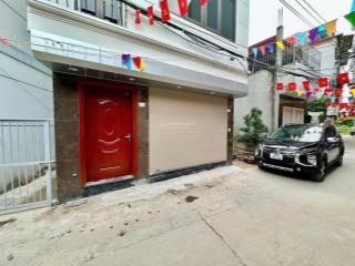 Bán gấp, nhà lai xá, ngõ oto, giá 4 tỷ