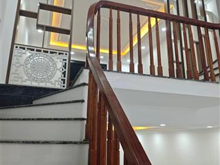 Bán nhà mới, xây độc lập, ngõ ô tô tại đông mỹ, thanh trì, 55m2 x 5 tầng, giá 7,5 tỷ