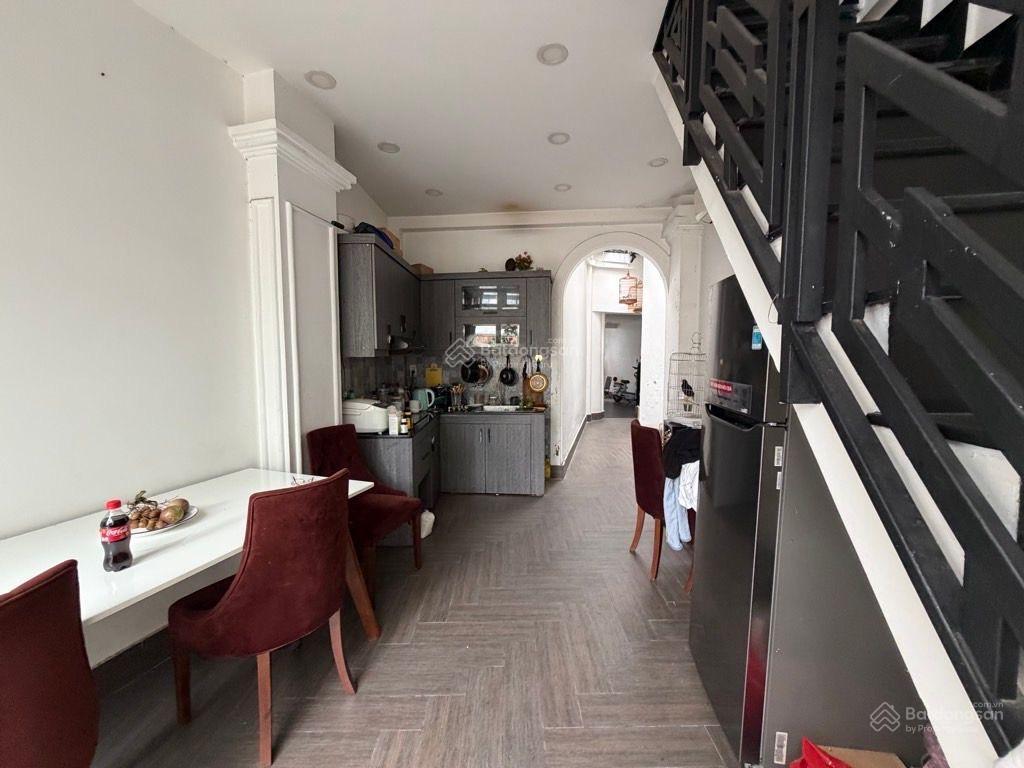 Nhà hiếm 105m2, gần chợ gò vấp, hẻm 6m, chỉ 7.8 tỷ