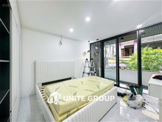 Căn hộ 1 phòng ngủ ban công mới 100% full nội thất sang trọng giáp quận 3