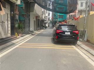 Bán nhà dân mặt đường kinh doanh  ô tô  khu vực hiếm nhà bán