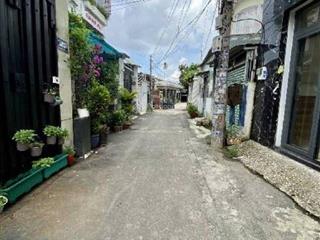 Chỉ 8t tl  nhà bề thế sát lê văn thọ, cv làng hoa  5x12, 5 tầng, nở hậu  ô tô ngủ