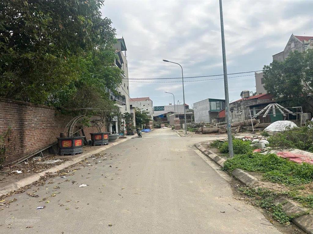 Bán đất đấu giá gần dự án đô thị đa mục tiêu và vin liên hà, 2 mặt thoáng tại thụy lôi, thư lâm