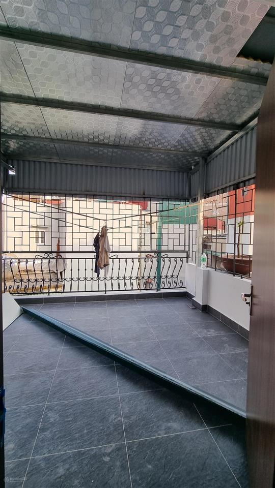 Nhà đẹp mặt ngõ nguyễn lương bằng thông trần hữu tước 5tầng mới 34m2  nhỉnh 10tỷ  quy hoạch sạch