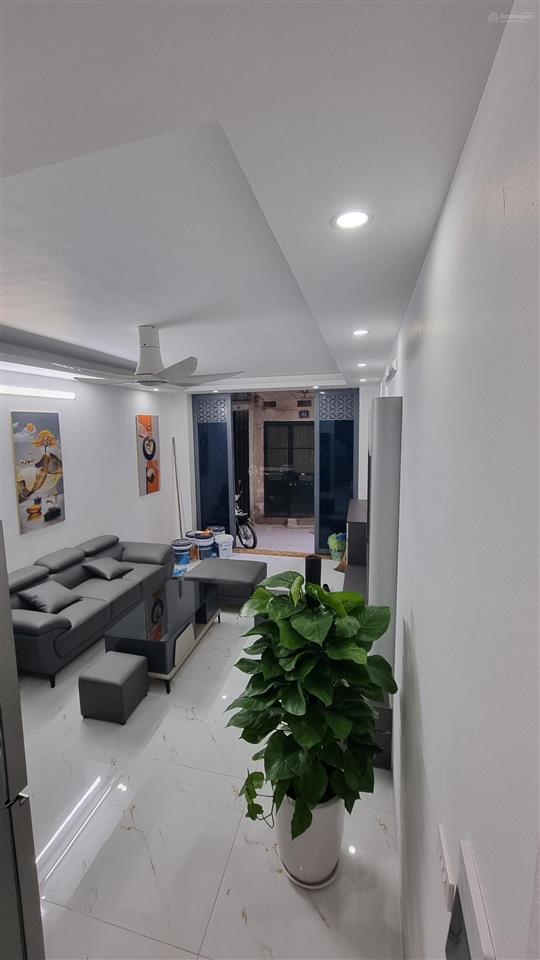 Nhà đẹp mặt ngõ nguyễn lương bằng thông trần hữu tước 5tầng mới 34m2  nhỉnh 10tỷ  quy hoạch sạch