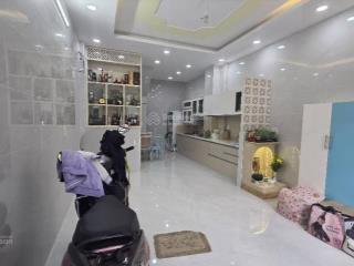 (đang đổ nhựa mới) quận tân bình bán căn nhà 4 tầng full nội thất mới đường âu cơ  giá nhỉnh 8tỷ