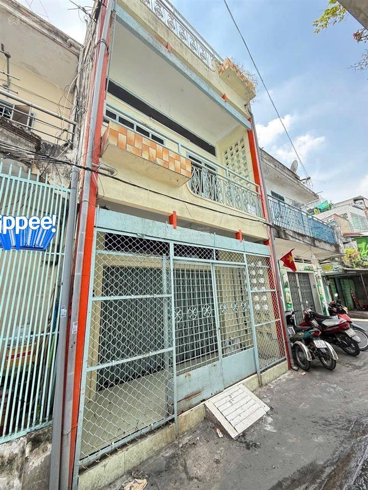 Bán gấp nhà hẻm xe hơi tại trần văn quang, 6,5 tỷ, 47,6m2,tân bình, hcm