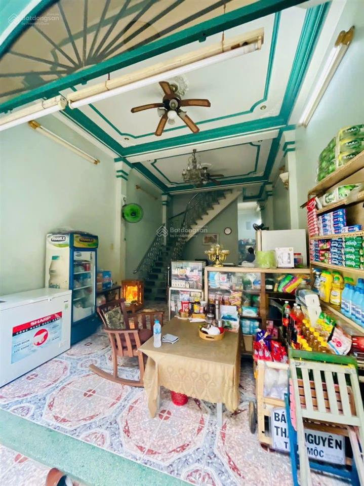 Bán nhà vị trí đắc địa hoàng văn thụ, 10,4 tỷ,, hàng hiếm