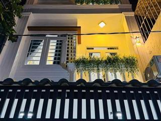 Tìm chủ mới cho nhà 2 lầu 52m2 nguyễn trọng tuyển phú nhuận giá 3 tỷ 200