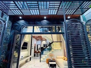 Bán nhà đẹp 1/ nguyễn văn nghi p.7, gò vấp 61,8m2, 1 trệt 1 lầu, 2pn 2wc, shr gía 1 tỉ 950