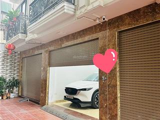 20m ra phố kim giang, 6 tầng thang máy ở sướng, dt 40m2 mt 4.5m giá 12.3 tỷ