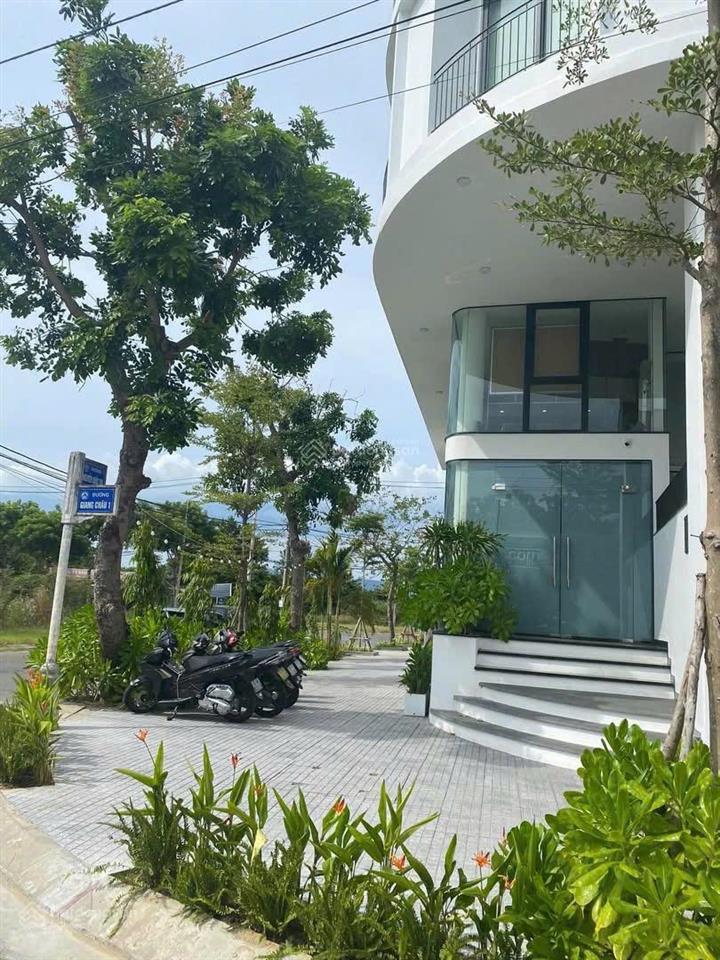 Cặp giang châu 1, gần sông chương dương