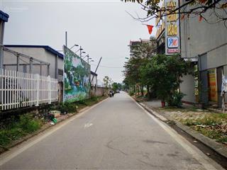 Bán nhà 108m tại lãm làng. ven hồ giáp khu công nghiệp