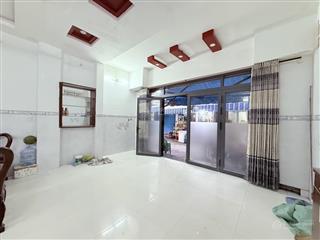 Nguyễn sỹ sách tân bình rẻ hơn tân phú chỉ 1 căn duy nhất đường nhựa 8m dt 5,5x11m. chỉ 5x tỷ
