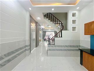 Bán nr 2pn, 2wc tại trịnh như khuê, bình chánh, 890 triệu, 28m2 đẹp xuất sắc