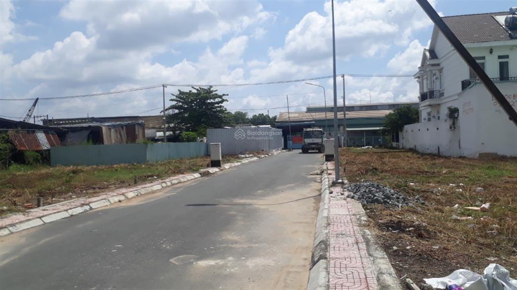 Bán đất kdc đường đinh đức thiện  bình chánh 105m2 ngay chợ bình chánh