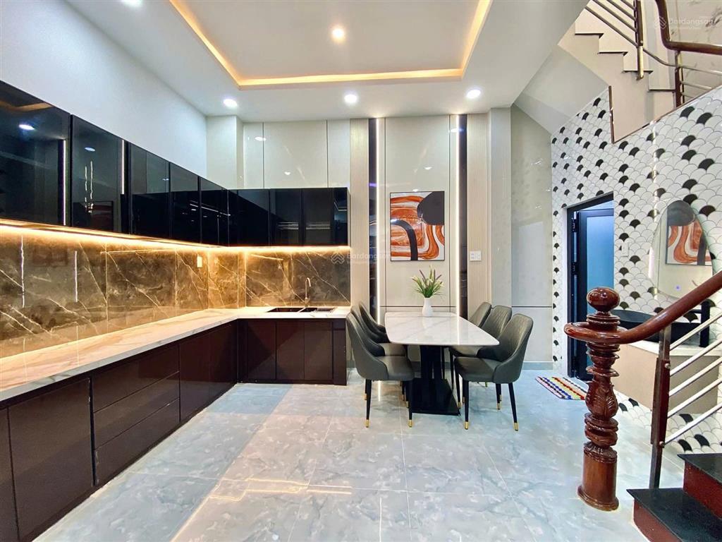 Nhà hẻm rộng 6m phan văn khoẻ, 5 x 12, 4 tầng btct, 4 pn có sân thượng, vài phút ra chợ bình tây