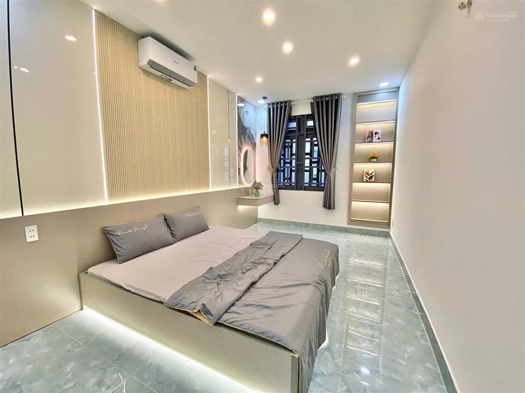 Nhà hẻm rộng 6m phan văn khoẻ, 5 x 12, 4 tầng btct, 4 pn có sân thượng, vài phút ra chợ bình tây