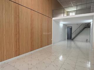 Bán đất shr mặt tiền bờ kênh tặng nhà cấp 4 gác lững cực đẹp