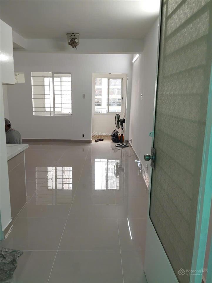 Bán chung cư 52, 322 phạm hùng q8. dt 49m2, 1pn, 1wc, có 1 lửng, giá 2.55 tỷ, sổ hồng  0355 470 ***