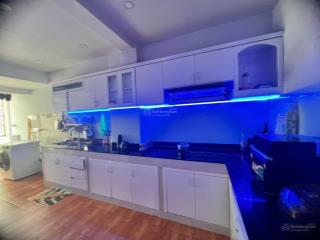 Cần bán gấp căn hộ mỹ thuận phường 16 q8 dt 97m2, 3 phòng ngủ, 2wc, giá 3.050 tỷ 0355 470 ***