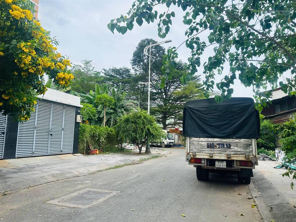 Cần bán nền đất 6x22m khu đông thủ thiêm, btđ đoạn gần đỗ xuân hợp, giá chỉ 13 tỷ