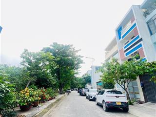 Cần bán nền đất 6x22m khu đông thủ thiêm, btđ đoạn gần đỗ xuân hợp, giá chỉ 13 tỷ