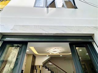 Chính chủ gửi bán nhà riêng đường phan xích long phú nhuận vị trí siêu đẹp