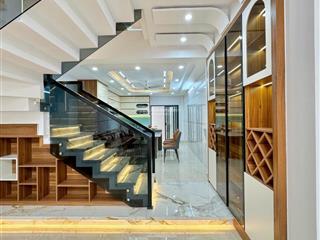 Cần bán nhà riêng chính chủ dương quảng hàm gò vấp 60m2 giá 2,3 tỷ