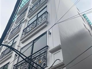 Bán nhà phố dương quảng hàm, 39m2, 6 tầng thang máy, mt 5m, gần ô tô, nhỉnh 9 tỷ (cực hiếm)
