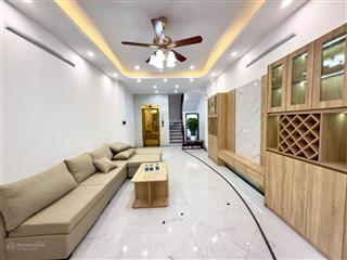 Bán nhà tây mỗ thang máy 37m2*5tầng ô tô đỗ cửa giá chỉ 6 tỷ