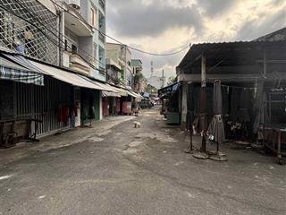 Nhà mt chợ vừa ở vừa kinh doanh siêu đẹp