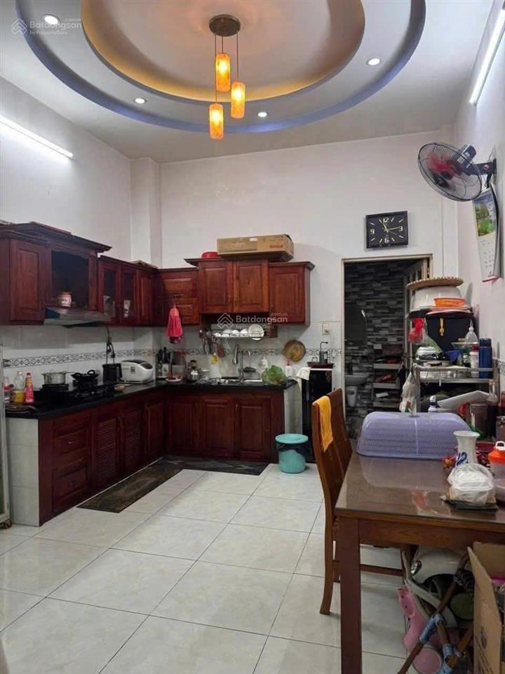 Giá không phát sinh. chính chủ bán gấp nhà 1t 1l đường hoàng đạo thúy  bình chánh, 95,6m2