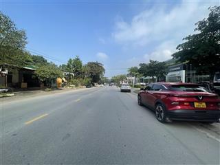 Bán nhà 500m2 mặt ql6  hoà bình