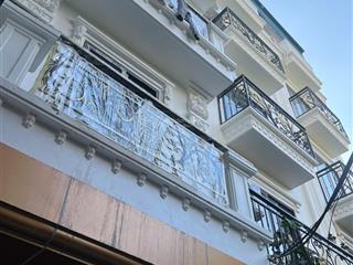 Nhà riêng mới xây 35m nhỉnh 7tỷ 6 tầng thang máy 20m ra khu đô thị đô nghĩa