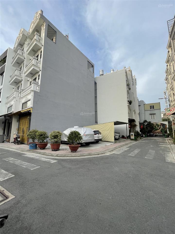 Nhà đẹp 3 tầng  hẻm xe hơi đỗ cửa  gần đường xe tải tránh  nở hậu đầy tài lộc  aeon tân phú