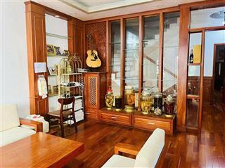 Bán nhà 5 tầng mặt tiền  tặng nội thất gỗ gõ đỏ trị giá hơn 3 tỷ!