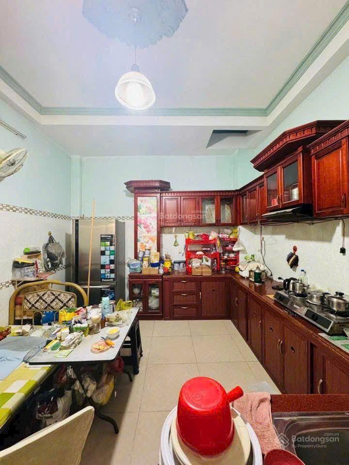 Nhà mới cần bán. phạm văn chiêu gò vấp dt 4x12 5 tầng giấy tờ pháp lý rõ ràng an ninh dân trí cao