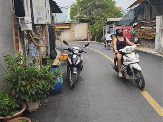 Nhà phố mới đẹp giá đẹp vào là ở dt 83m vị trí ấp đình tân xuân hóc môn khu dân trí cao