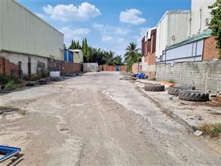 Cho thuê đất xây xưởng  2.000m² mặt tiền đẹp quận 9  500m ra cảng phú hữu   0948 588 ***