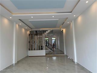 Cho thuê shophouse 400m2, 10 triệu vnd, tại đường nguyễn tất thành, đà nẵng