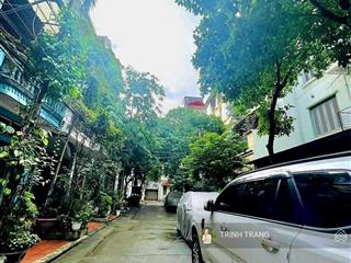 [siêu phẩm] phân lô ngọc khánh nhà đẹp 5tầng  oto tránh  oto ngủ  thang máy  sổ đỏ vuông đét.