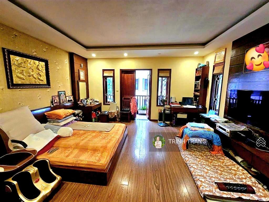 [siêu vip] phố ngọc khánh  phân lô  3 thoáng  ô tô tránh  5 tầng  mặt tiền 5m  33 tỷ