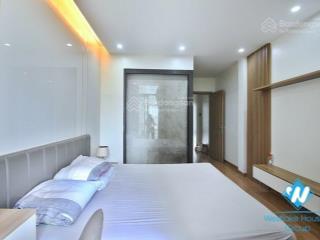 Cho thuê nr tại hoàng cầu,90m2, 4pn, 3wc đẹp xuất sắc, giá thuê 28 triệu.  0356 380 ***