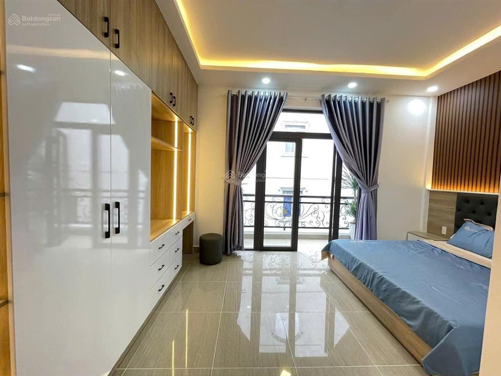 Định cư nn bán gấp nhà gia phú, 60m2, 5 tầng btct, thiết kế hiện đại, gần chợ bình tây hẻm xe hơi