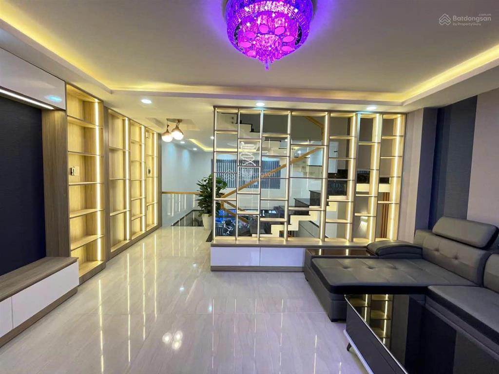 Định cư nn bán gấp nhà gia phú, 60m2, 5 tầng btct, thiết kế hiện đại, gần chợ bình tây hẻm xe hơi